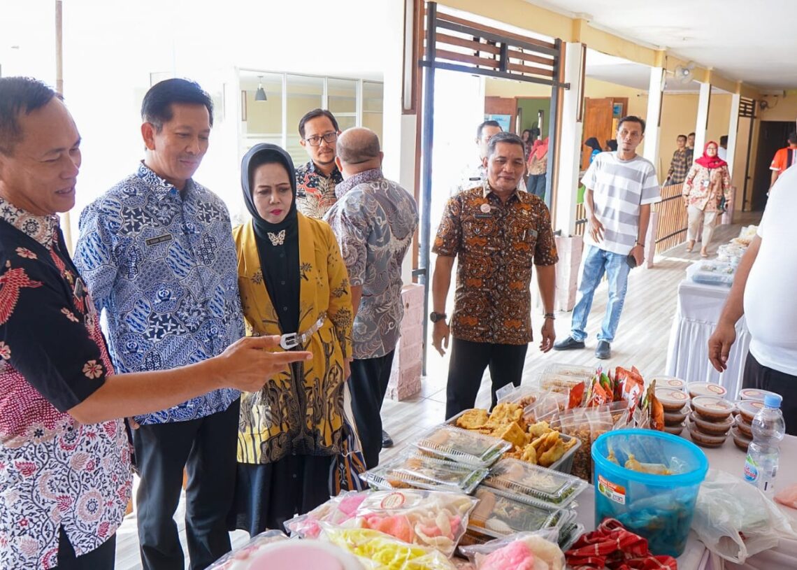 Manfaatkan Momen Hari Ibu. BKKBN Gelar Layanan KB di Indramayu