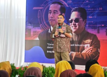 Arya Sinulingga Ingatkan Pentingnya Literasi Digital Bagi Gen Z