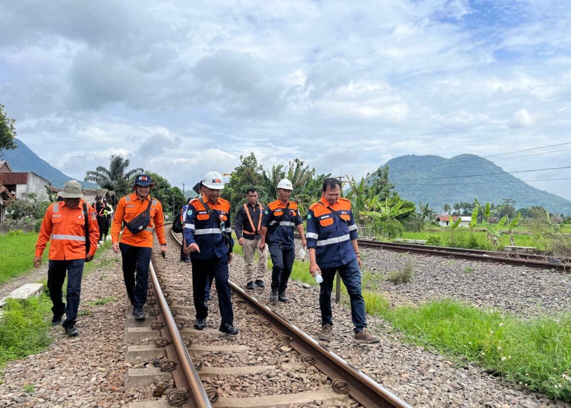 Daop 2 Bandung Fokus Pantau 88 Titik Rawan Bencana di Masa Angkut Lebaran 2024