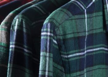 Mengenal Kemeja Flanel, Fesyen Andalan Para Mahasiswa