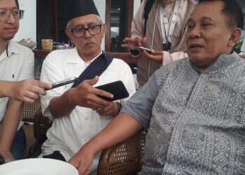 Open House di Kediaman Ketua DPRD Jabar Taufik Hidayat, Wartawan Sukses ‘Sumbangkan’ Lagu Kemesraan
