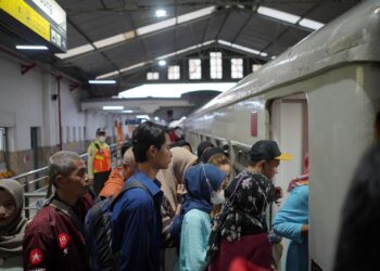 Masa Angkutan Lebaran 2024, KAI Commuter Wilayah 2 Bandung Layani 1,17 Juta Pengguna