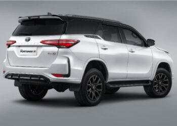Dibandrol Rp 700 Jutaan, Ini Keunggulan New Fortuner 2.8 GR Sport 4×4