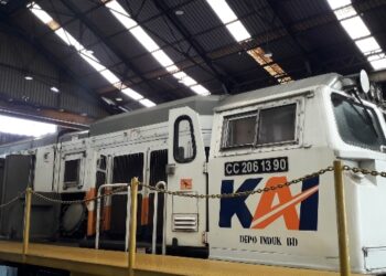 KAI DAOP 2 Bandung Sediakan 24 Lokomotif Handal untuk Layani Pelanggan
