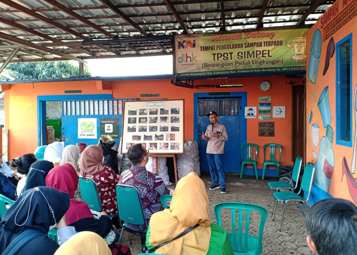 Atasi Sampah di Kota Besar, KAI Kembangkan Maggotisasi Untuk di TPST Binaan