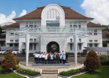 Tingkatkan Kapasitas Vaksin di Indonesia, Bio Farma Gandeng Gates Foundation