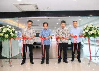 Buka Dealer Pertama di Indonesia, Maxus Hadirkan Inovasi MPV Premium Ramah Lingkungan