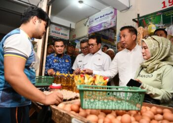 Duh! Jelang Natal Harga Telur Ayam di Bandung Tembus Rp32.000/Kg