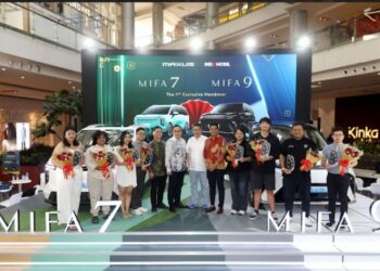 Era Baru MPV Listrik Premium Dimulai,  Maxus Serahkan Unit Pertama MIFA 7 dan MIFA 9 kepada Pelanggan