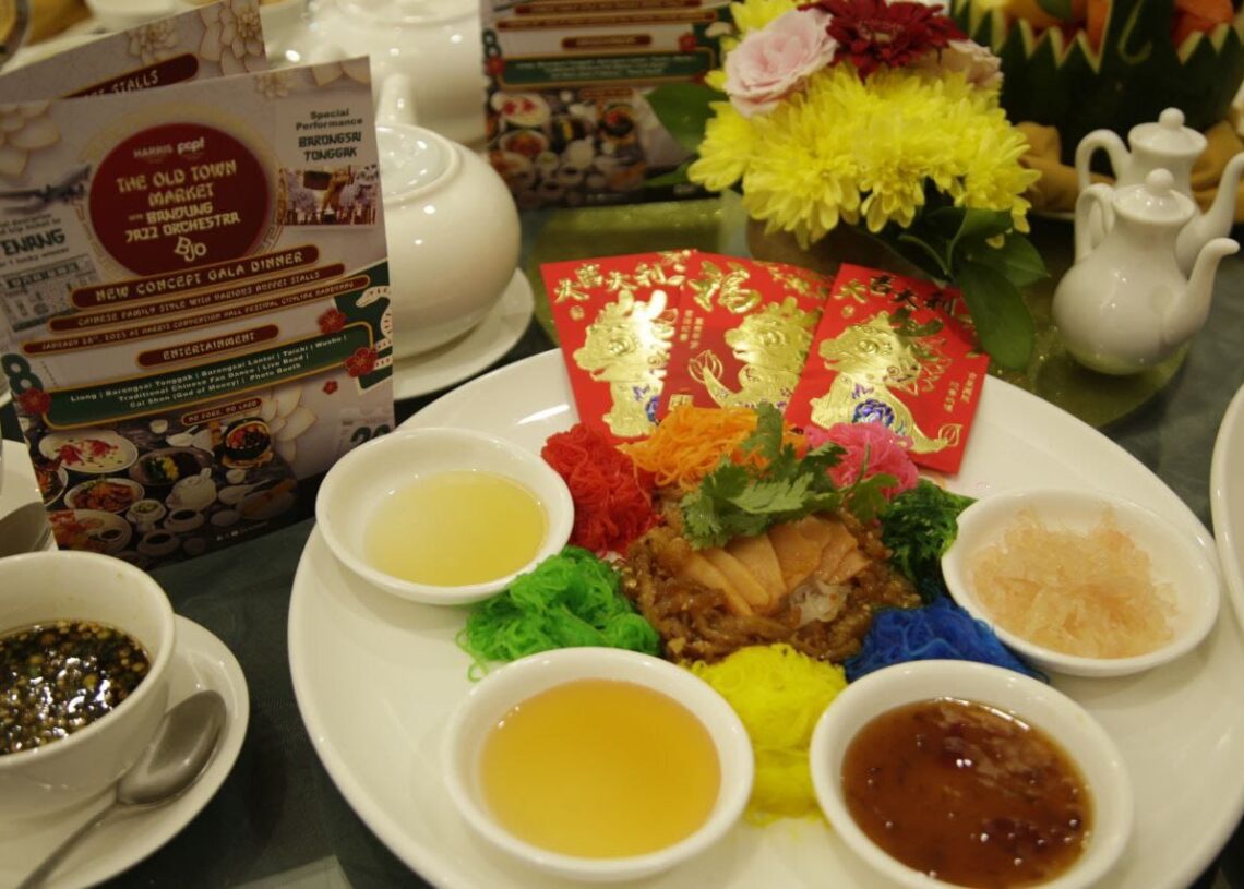 Meriahkan Malam Imlek, Harris Hotel Gelar The Old Town Market