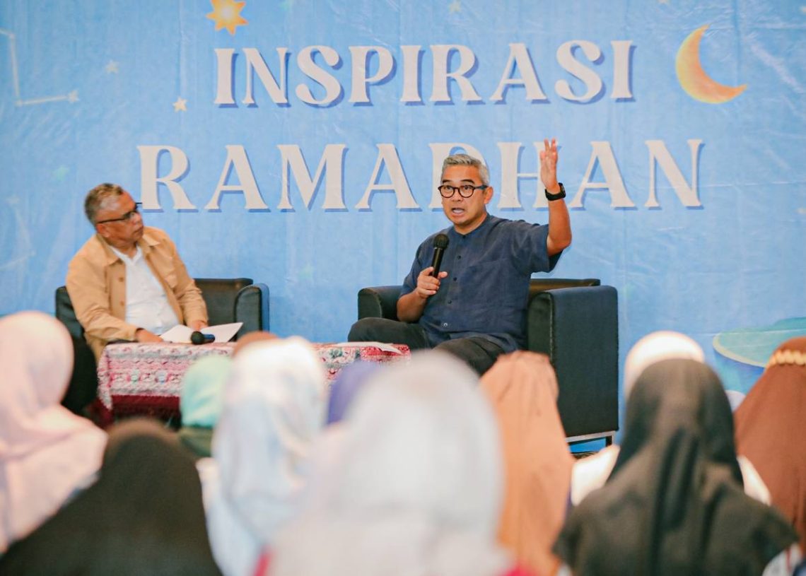 Dari Masjid Salman ITB, Farhan Ajak Warga Bangun Kota Bandung Dengan 2 Faktor Ini