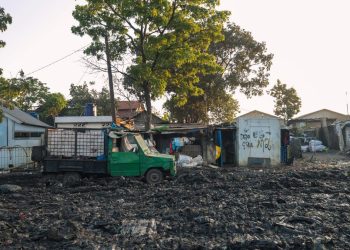 Tumpukan Sampah Pasar Induk Gedebage Sudah Nol