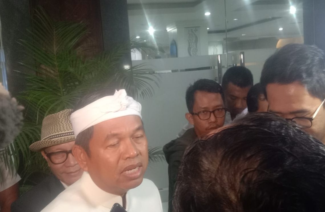 KDM Pangkas Anggaran Publikasi, Demokrasi Terancam Ambruk!