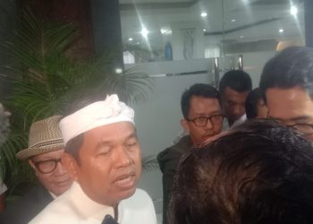 KDM Pangkas Anggaran Publikasi, Demokrasi Terancam Ambruk!