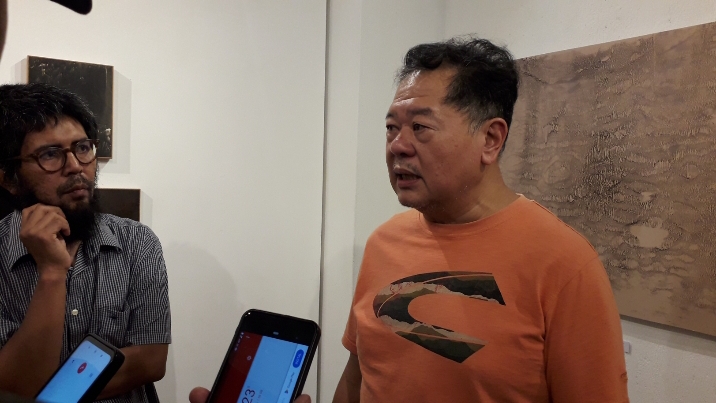 Iswanto Soerjanto berpameran tunggal di Orbital Dago Gallery, kota Bandung, dengan tajuk “Purnama (dan) Tilem”