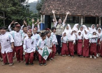 Langkob ke Seram,  Ketika  Eiger Junior Jadi Simbol Perjuangan Anak Negeri
