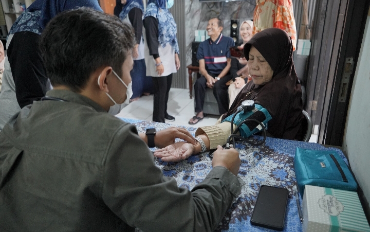 Dari Pabrik ke Posbindu, Sentuhan Kemanusiaan PTDI untuk Lansia