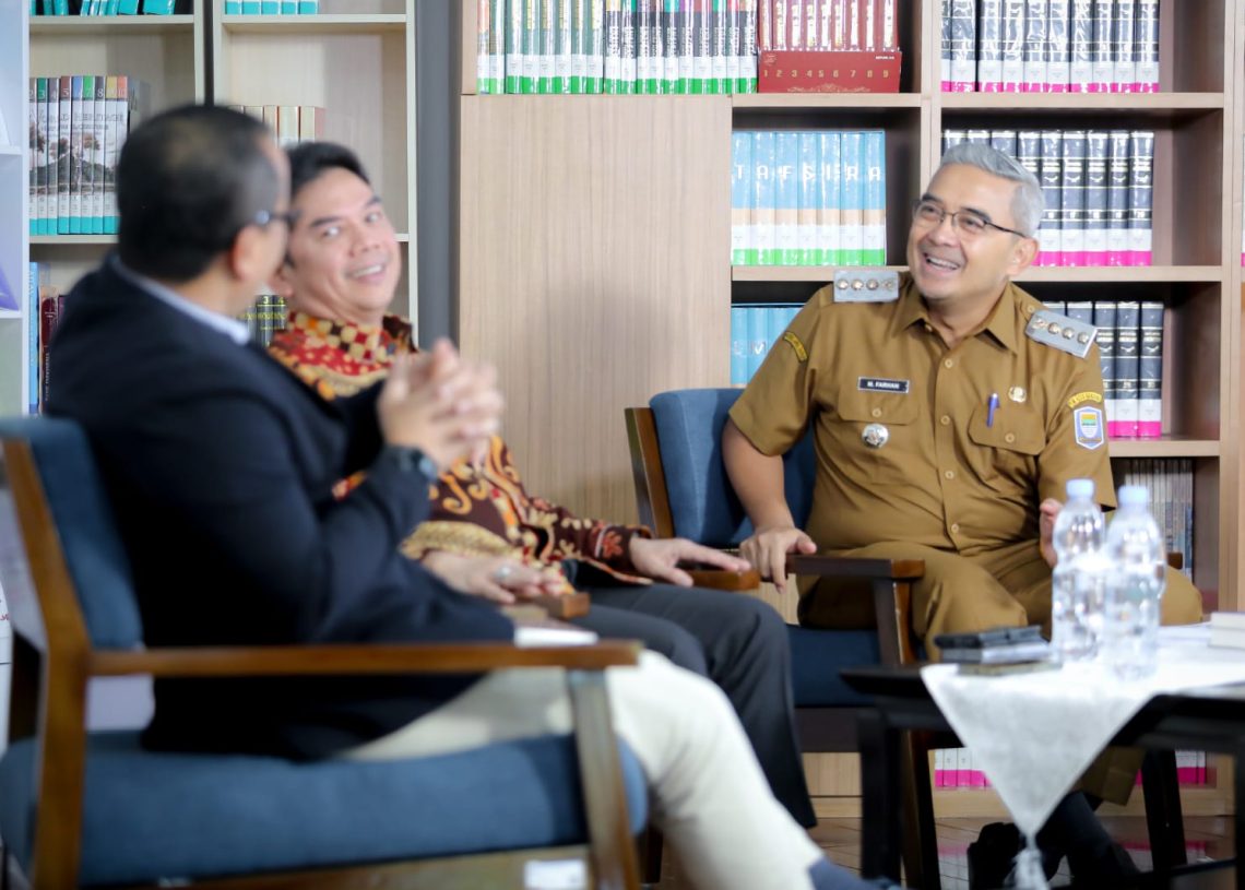 Sunda Karsa Fest 2025, Panggung Megah dan UMKM Masih di Pinggir Jalan?