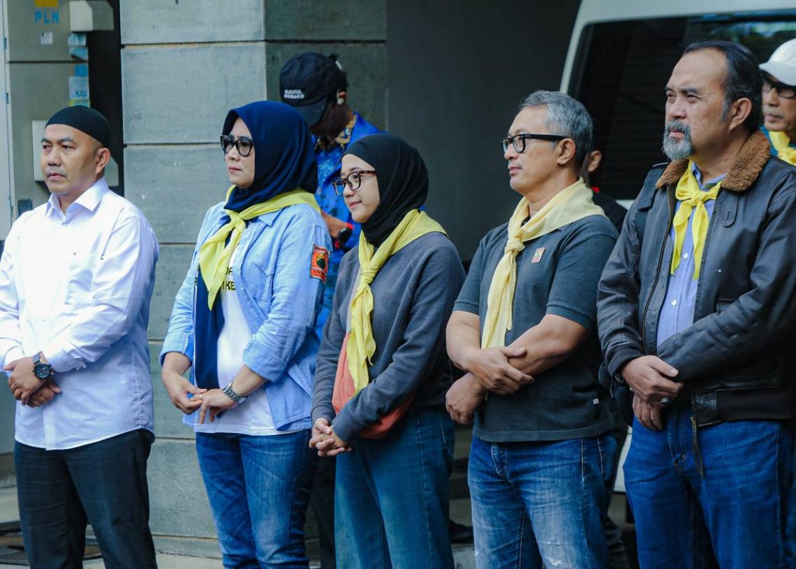 Lima Mahasiswa Unpas Bawa Semangat Kartini ke Lima Puncak di Nusa Tenggara