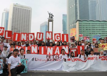 Transportasi Hijau Digembosi DPR, Usulan Gerbong Rokok Tuai Amarah