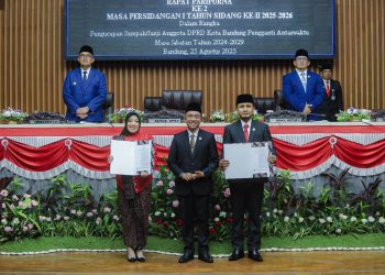 Nina Fitriani Dilantik, Keterwakilan Perempuan Menguat di DPRD Bandung