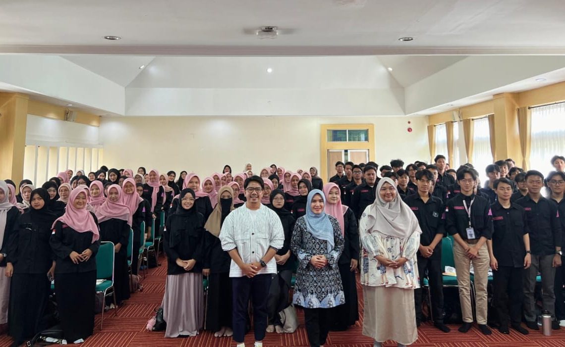 Workshop Fotografi UIN Bandung, Tekankan Peran Visual dalam Profesi Humas