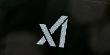 Elon Musk Uji Tampilan Baru X, Dorong AI Grok Jadi Otak Rekomendasi