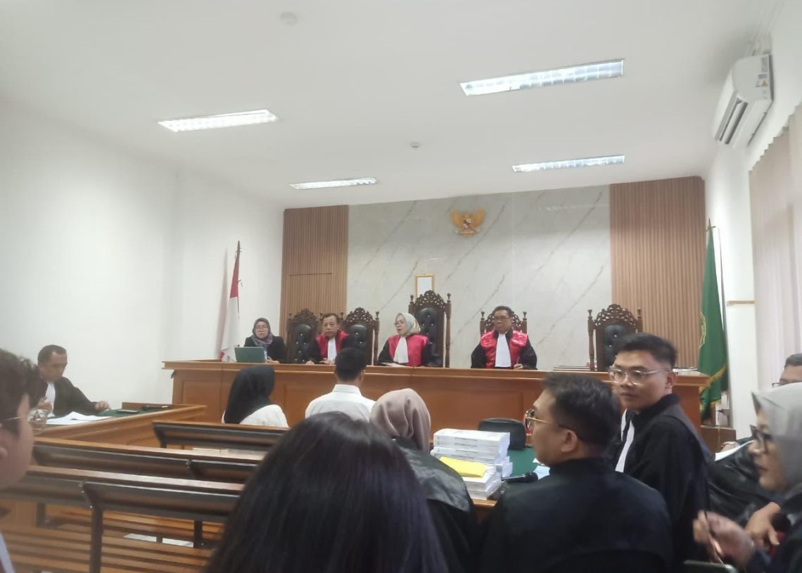 Sunda Yang Terluka, Ini Pledoi Bisma Bratakusumah yang Menggetarkan Semesta