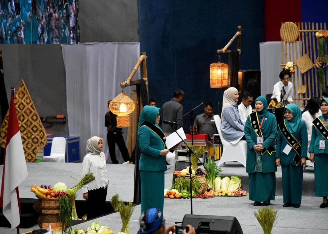 PKK Jabar Mantapkan Komitmen Politik Keluarga untuk Jabar Istimewa