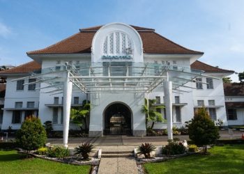 Sertifikat Halal NusaGard Terbit, Publik Tantang Konsistensi Bio Farma dalam Produk Kesehatan