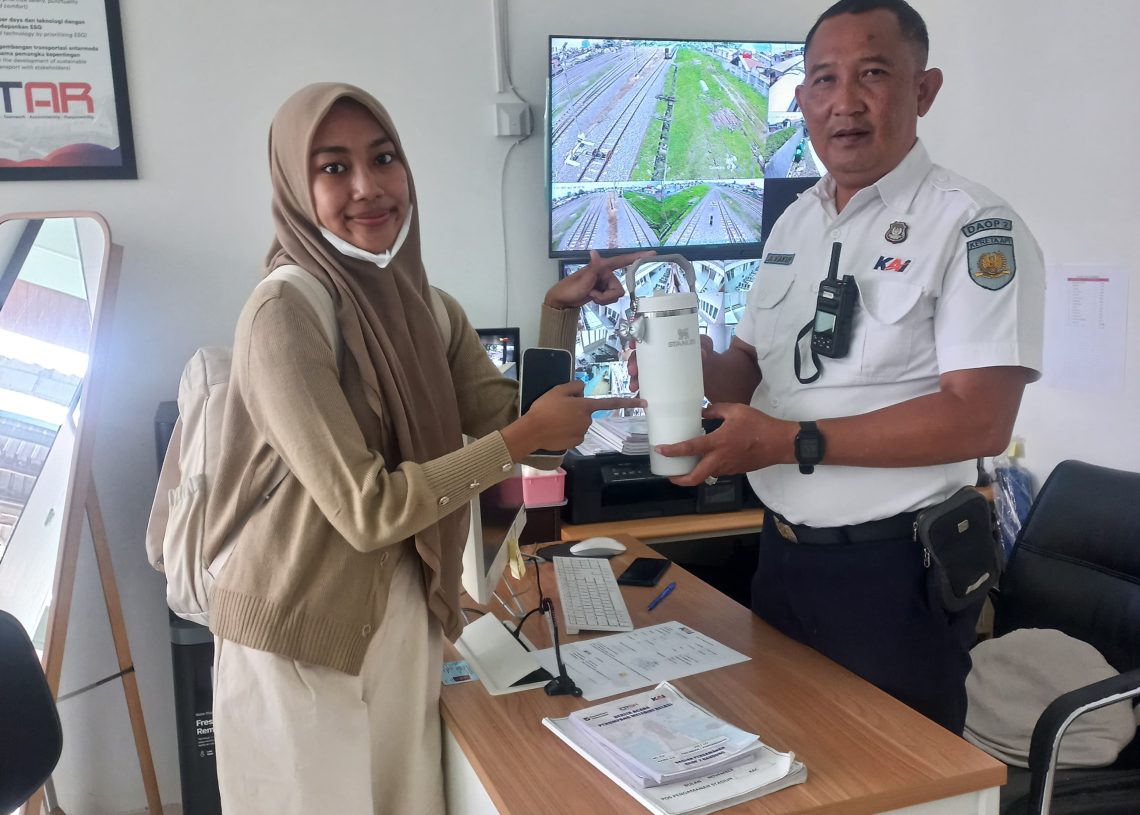 KAI Daop 2 Bandung Ingatkan Penumpang  Barang Bawaan Lebih Waspada