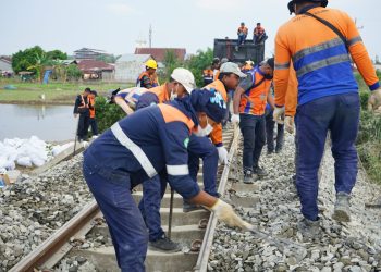 KAI Kebut Normalisasi Jalur Banjir Sumatera, Keselamatan Jadi Prioritas