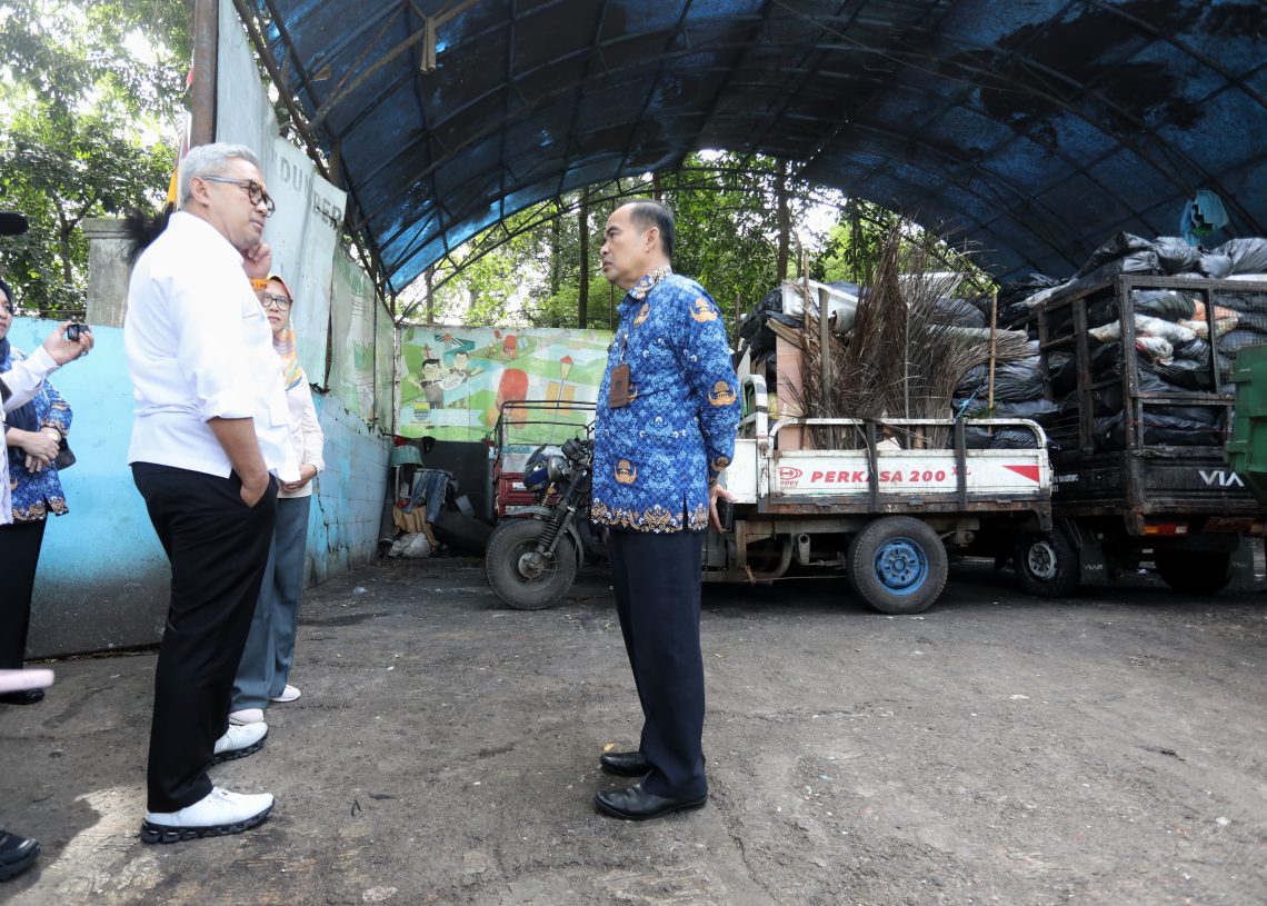Gercep di Citarum, Uji Nyata Tata Kelola Sampah Kota Bandung