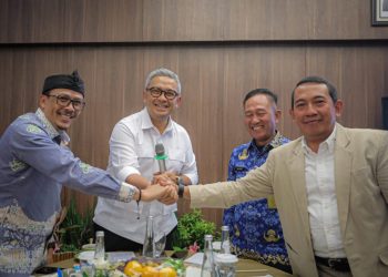 Upah Tak Cukup, Farhan Dorong Kesehatan Jadi Ukuran Kesejahteraan