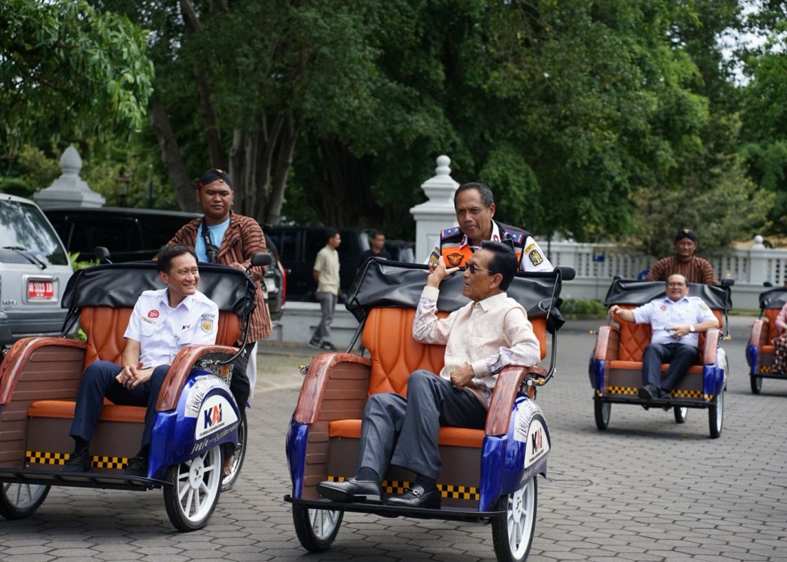 Becak Listrik dari KAI Dorong Yogyakarta Menuju Kota Bebas Karbon