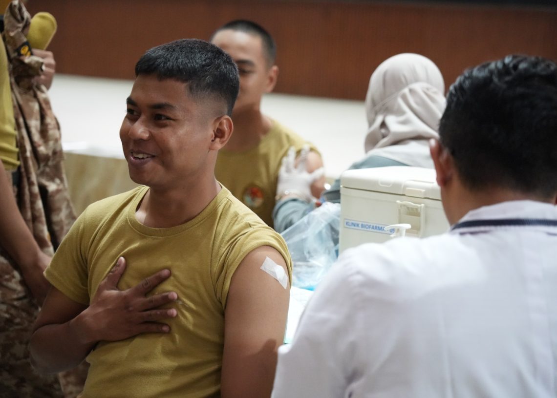 Vaksin Influenza untuk Satgas di Daerah Bencana, Pencegahan atau Strategi Simbolik Pemulihan?