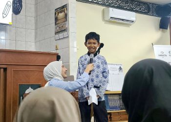 Dari Ibu Rumah Tangga hingga Santri: SBM ITB Dorong Literasi Keuangan Islami
