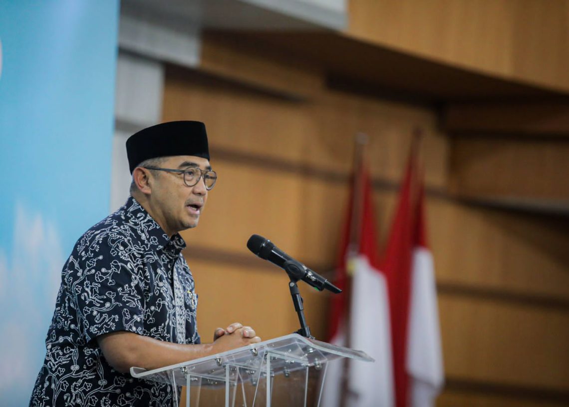 Wali Kota Bandung Farhan Sampaikan Duka atas Wafatnya Siswa SMAN 5 Bandung