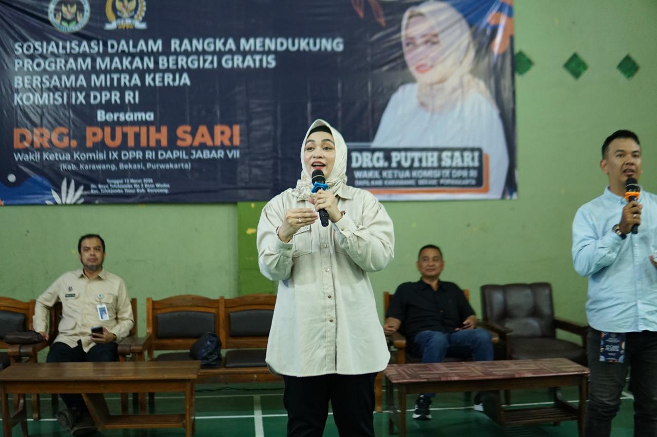 Anggota DPR RI Komisi IX, Putih Sari, mendorong penguatan Program Makan Bergizi Gratis (MBG) melalui kegiatan sosialisasi kepada warga Desa Wadas, Kecamatan Teluk Jambe Timur, Kabupaten Karawang