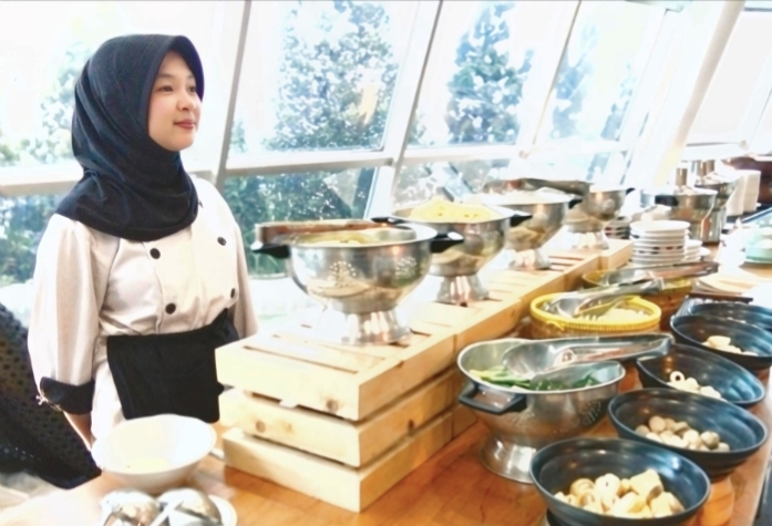 Iftar Ruang Ekspresi Rasa di HARRIS Citylink Bandung, Sajikan 250 Menu dan Sentuhan Seni