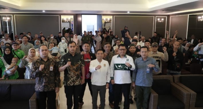 Anggota DPR RI Zainul Munasichin Minta Masyarakat Aktif Awasi Program MBG