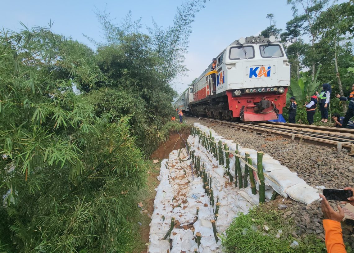Gogosan Cibeber–Lampegan Pulih, KA Siliwangi Kembali Mengalir