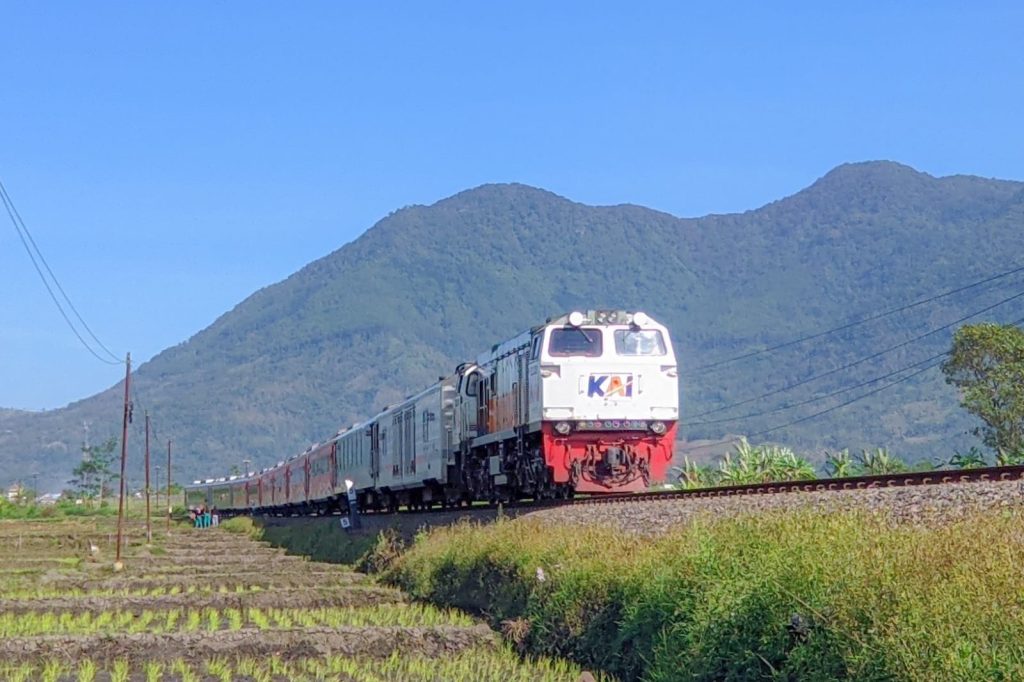 Lintas Jawa Tanpa Pindah, Sangkuriang Jadi Jalur Baru Pergerakan Ekonomi