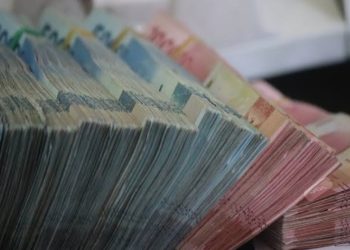 5 Fakta Rupiah Melemah 55 Poin, Trump Ancam Iran di Selat Hormuz