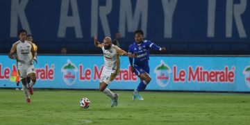 Dewa United vs Persib Bandung