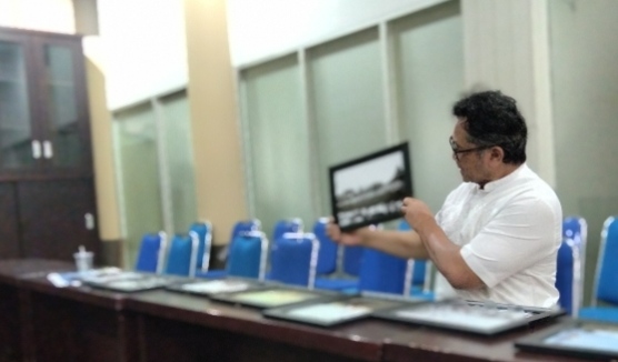 Ketua Nazir Masjid Agung Bandung, Rudi Wiranatakusumah, mengatakan Masjid Agung adalah episentrum sejarah Islam Sunda yang pengaruhnya melampaui zaman. Foto : Denny Surya
