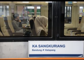 KA Sangkuriang Laris Manis, Sinyal Krisis Transportasi Murah Antarprovinsi?